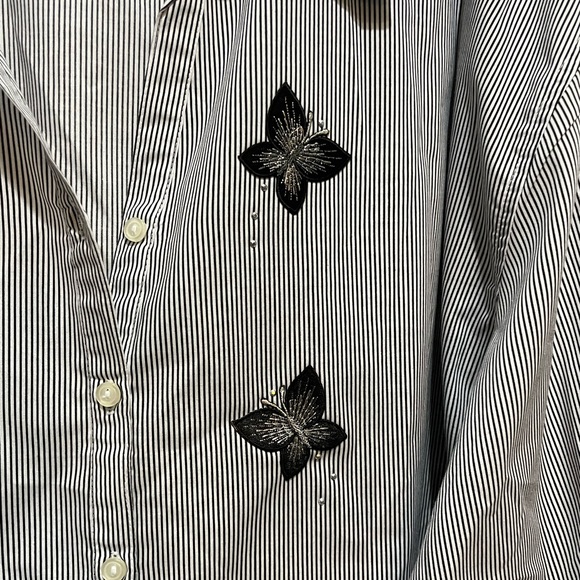 Isaac’s Designs Boutique Blouse - Picture 4 of 6